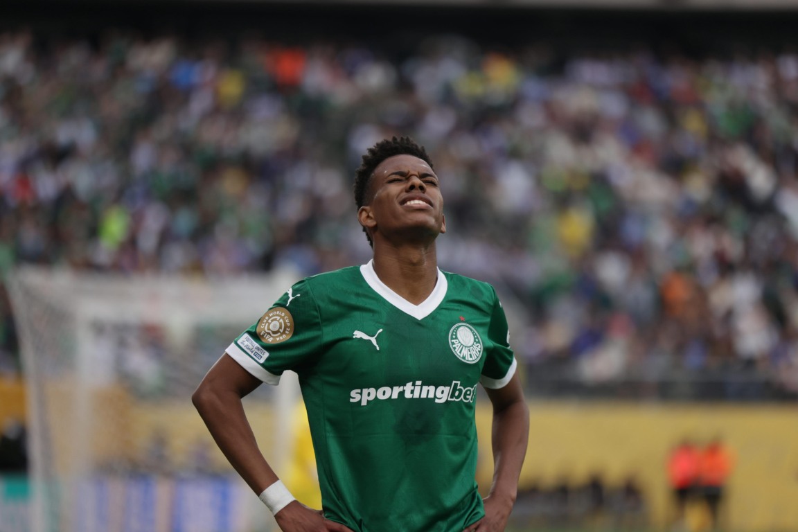 Palmeiras em ação diante do Porto pela Copa do Mundo de Clubes (Foto: Danilo Martins / Podporco) 